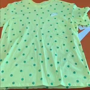 Nike all over smiley tee excellent condition